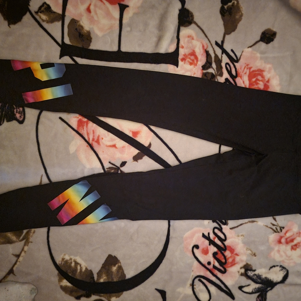Vs pink leggings